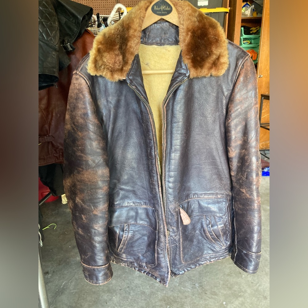 Genuine horsehide leather jacket United Sheeplined size S/M vintage 1940s-70s